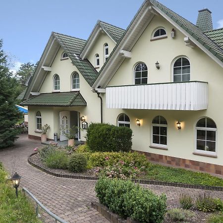 Hotel Gruner Hahn Schippach  エクステリア 写真